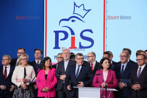 Konferencja prezesa PiS Jarosława Kaczyńskiego