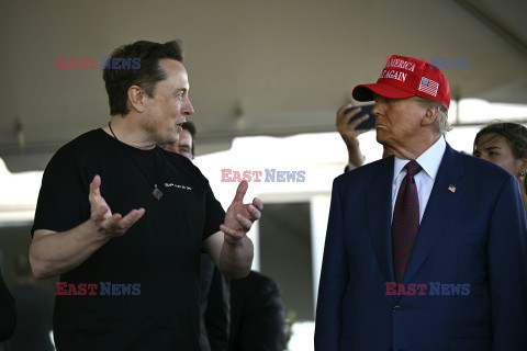 Donald Trump i Elon Musk oglądają szósty test statku SpaceX