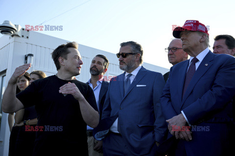 Donald Trump i Elon Musk oglądają szósty test statku SpaceX