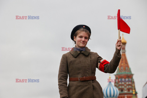 Wystawa poświęcona paradzie z 1941 r. w Moskwie na placu Czerwonym