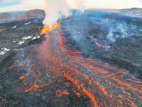 Nowa erupcja wulkanu na półwyspie Reykjanes w Islandii