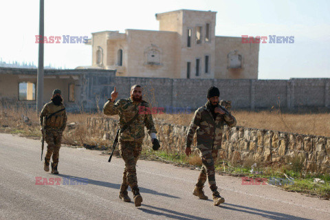 Syryjscy rebelianci podczas ofensywy w Aleppo