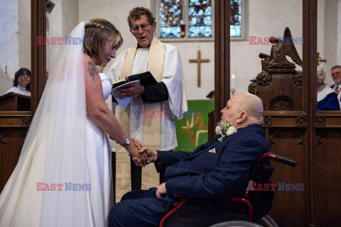 Wzięli ślub po zdiagnozowaniu raka u pana młodego