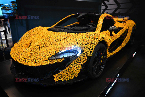 Jeżdżący McLaren z klocków Lego