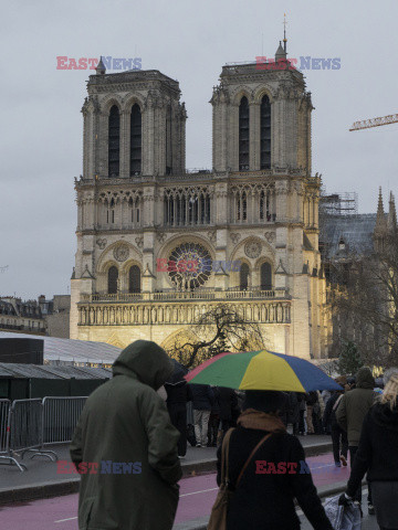 Zbliża się otwarcie katedry Notre-Dame