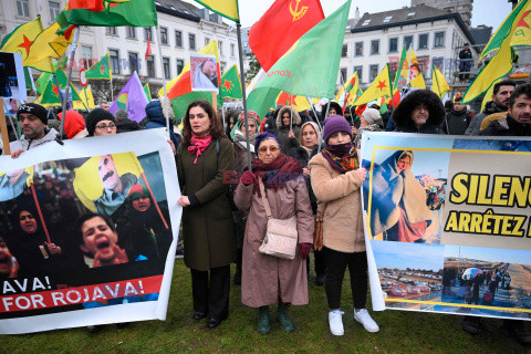 Reakcja świata na upadek reżimu w Syrii