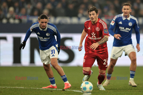 Dawid Kownacki z golem w meczu z Schalke 04