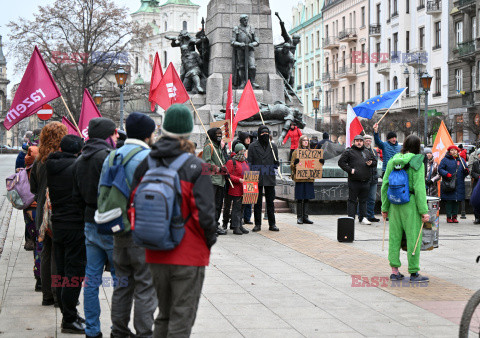 Stop faszyzmowi - pikieta w Krakowie