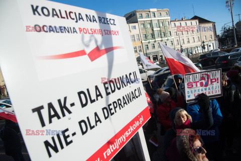 Protest Tak dla edukacji! Nie dla deprawacji! w Gdańsku