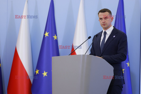 Konferencja prasowa ministra ds. Unii Europejskiej Adama Szłapki