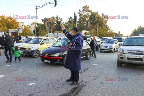 Syryjczycy wracają do normalnego życia