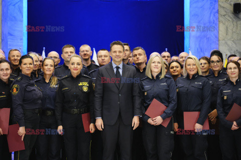 Uroczystość wręczenia nagród funkcjonariuszom  Policji i Straży Miejskiej