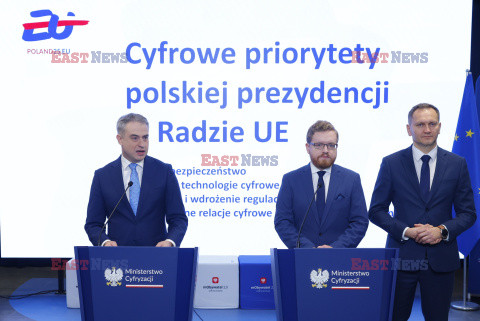 Konferencja wicepremiera i ministra cyfryzacji Krzysztofa Gawkowskiego