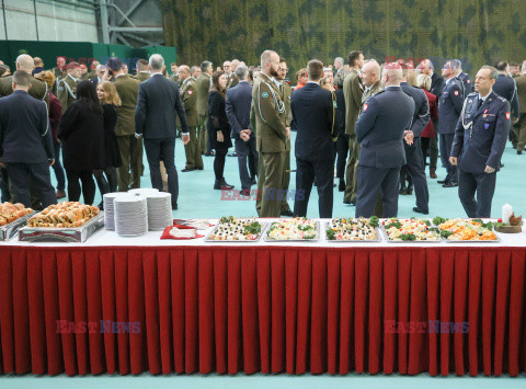 Mundurowe spotkanie wigilijne z udziałem Pary Prezydenckiej