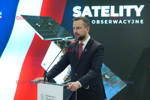 Podpisanie umowy na satelity obserwacyjne dla Wojska Polskiego