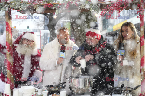 Świątecznie przed studiem DDTVN