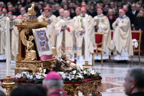 Papież Franciszek otworzył Drzwi Święte w bazylice watykańskiej