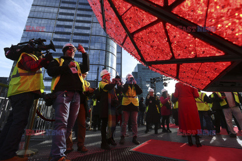 Nowe kryształy na noworocznej kuli z Times Square