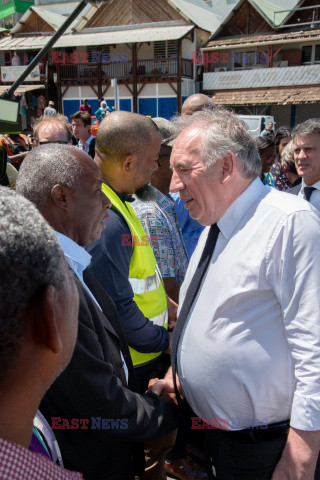 Premier Francji Francois Bayrou przyleciał na Majottę