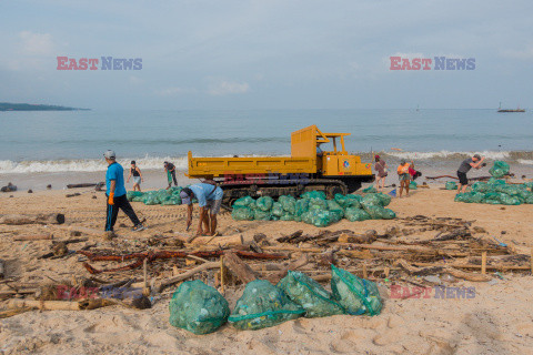 Akcja sprzątania plaży na Bali