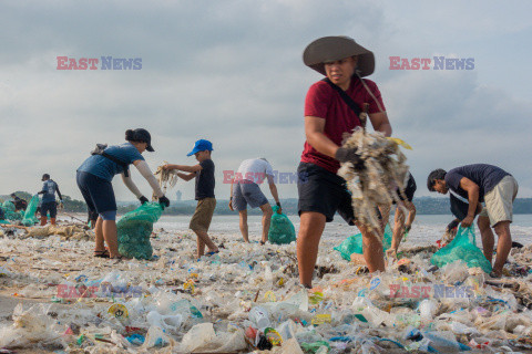 Akcja sprzątania plaży na Bali