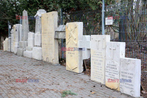 Lapidarium nagrobków osadników olęderskich w Warszawie