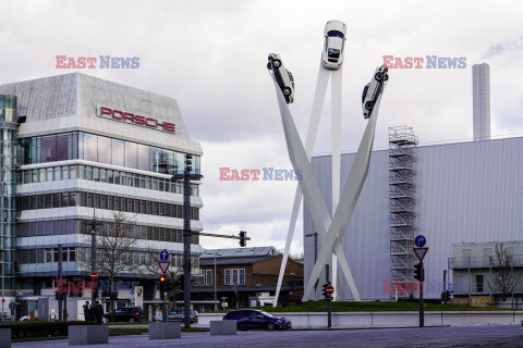 Siedziba i pomnik Porsche w Stuttgarcie