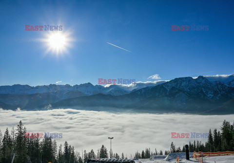 Tatry w słońcu, Zakopane spowite mgłami