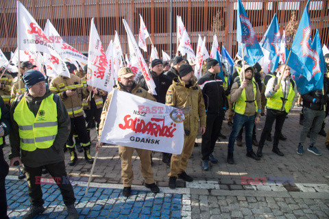 Protest służb mundurowych w Gdańsku