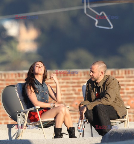 Megan Fox i Dominic Monaghan na planie teledysku Eminema