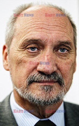 Antoni Macierewicz - kilka portretów