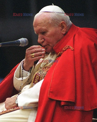 JOHN PAUL II - AP