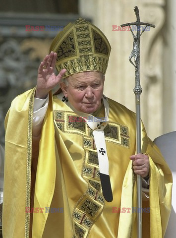 JOHN PAUL II - AP