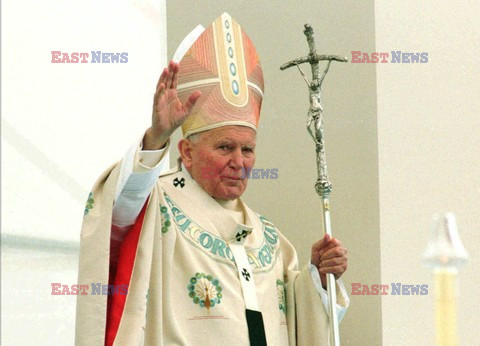 JOHN PAUL II - AP