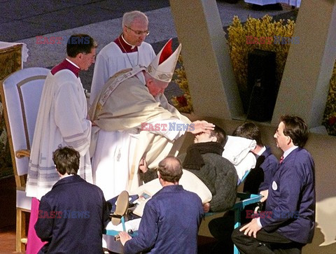 Papież spotyka sie z chorymi