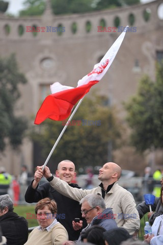 Beatyfikacja JPII - wieczorne czuwanie na Circo Massimo