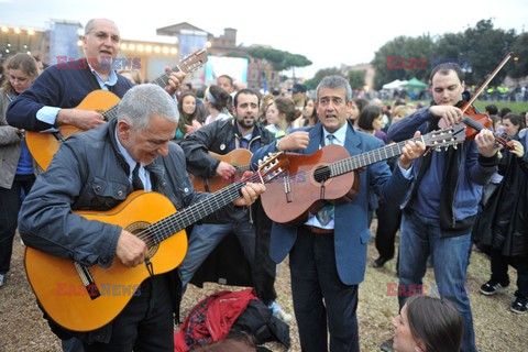 Beatyfikacja JPII - wieczorne czuwanie na Circo Massimo