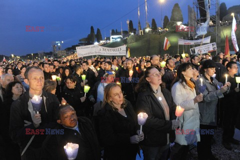 Beatyfikacja JPII - wieczorne czuwanie na Circo Massimo