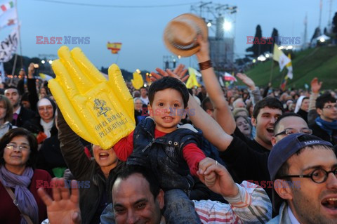 Beatyfikacja JPII - wieczorne czuwanie na Circo Massimo