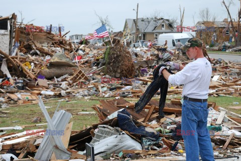 Tornado w Missouri