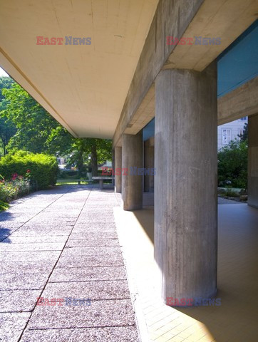 Pawilon Szwajcarski projektu Le Corbusier'a  - Indoor Architecture