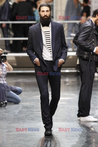 Paris Men SS arch