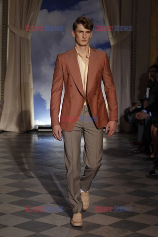 Paris Men SS arch