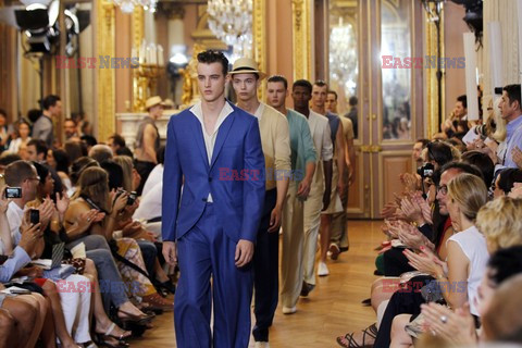 Paris Men SS arch