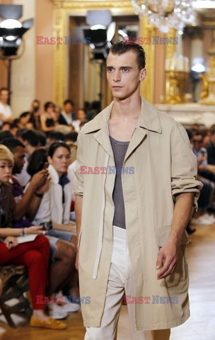 Paris Men SS arch