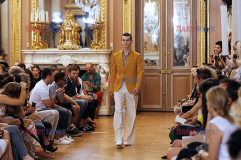 Paris Men SS arch