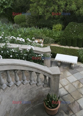 Mediterranean style garden - House and Leisure