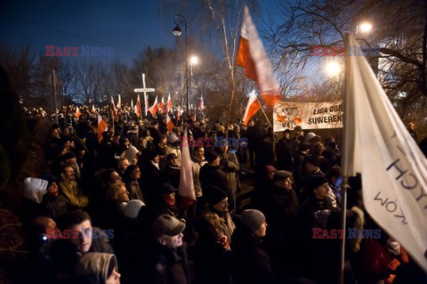 Manifestacja przed domem Wojciecha Jaruzelskiego