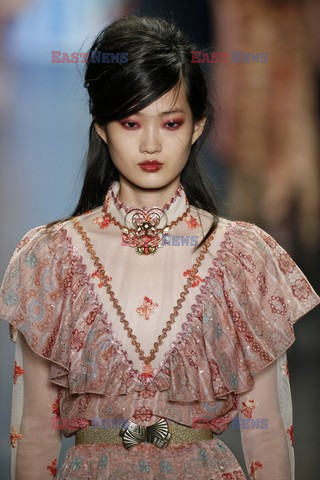 Anna Sui