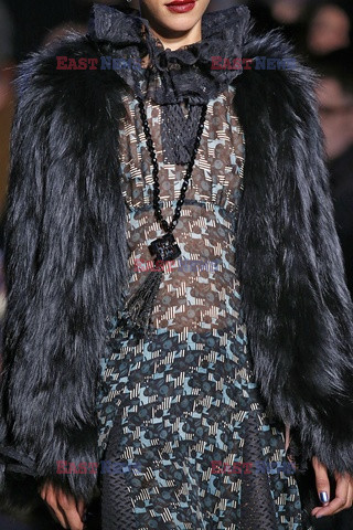 Anna Sui details